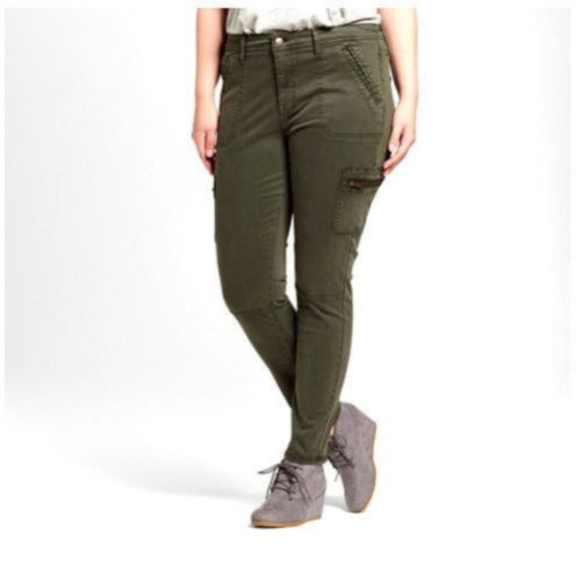 green jeggings plus size